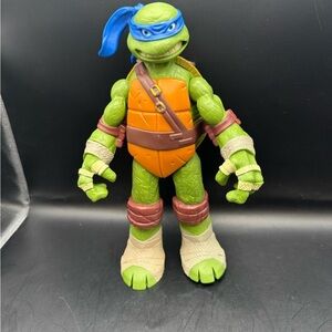 Viacom 2012 Playmates Teenage Mutant Ninja Turtles 10” Leonardo Action Figure